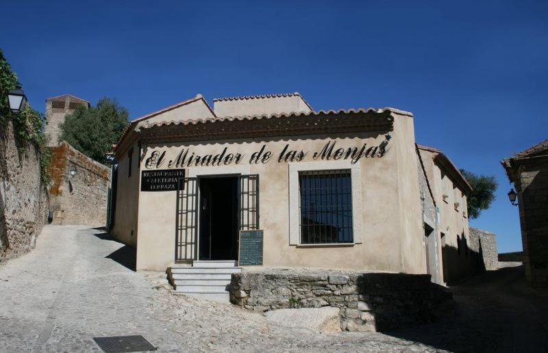 Hotel El Mirador De Las Monjas Trujillo Exterior foto